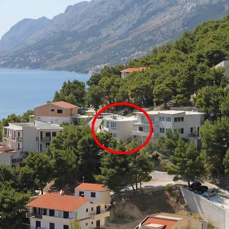 6907a Apartament *